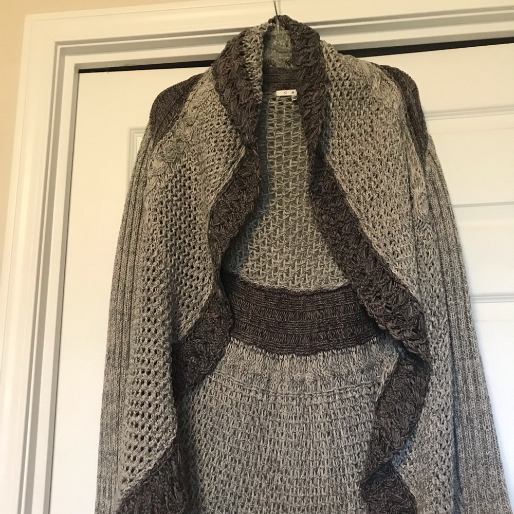Cabi famous circle sweater 
Two  tones